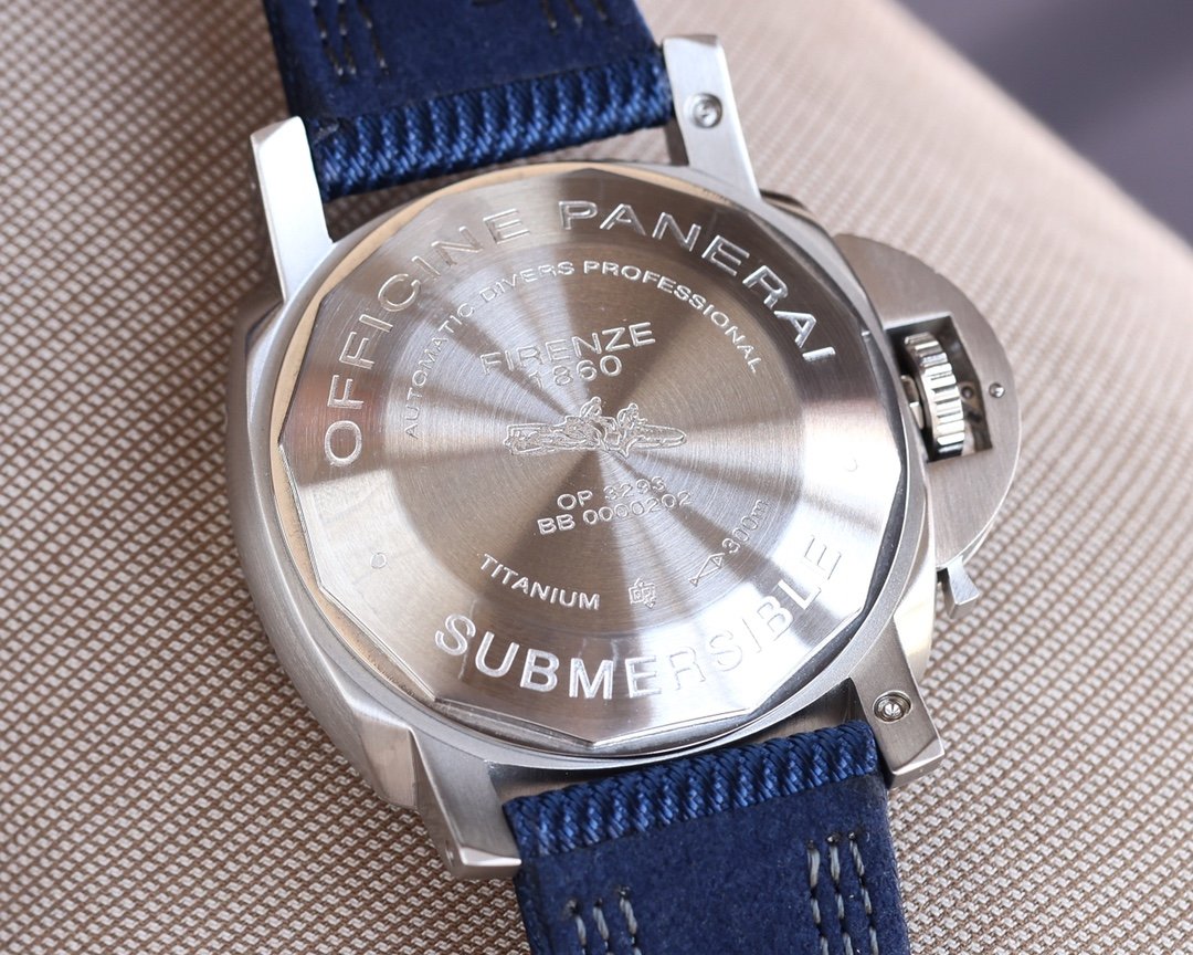 PANERAI SUBMERSIBLE 47 BLUE DIAL
