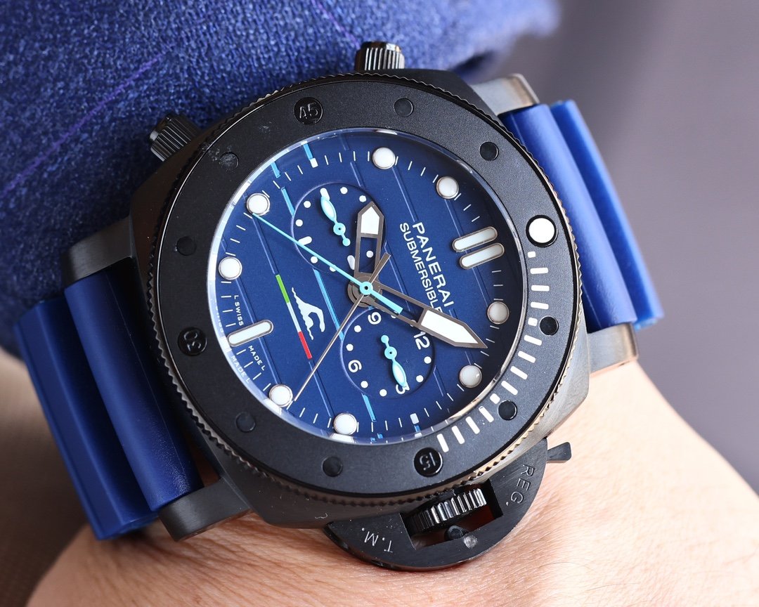 PANERAI SUBMERSIBLE 47 CHRONOGRAPH BLACK CASE BLUE DIAL