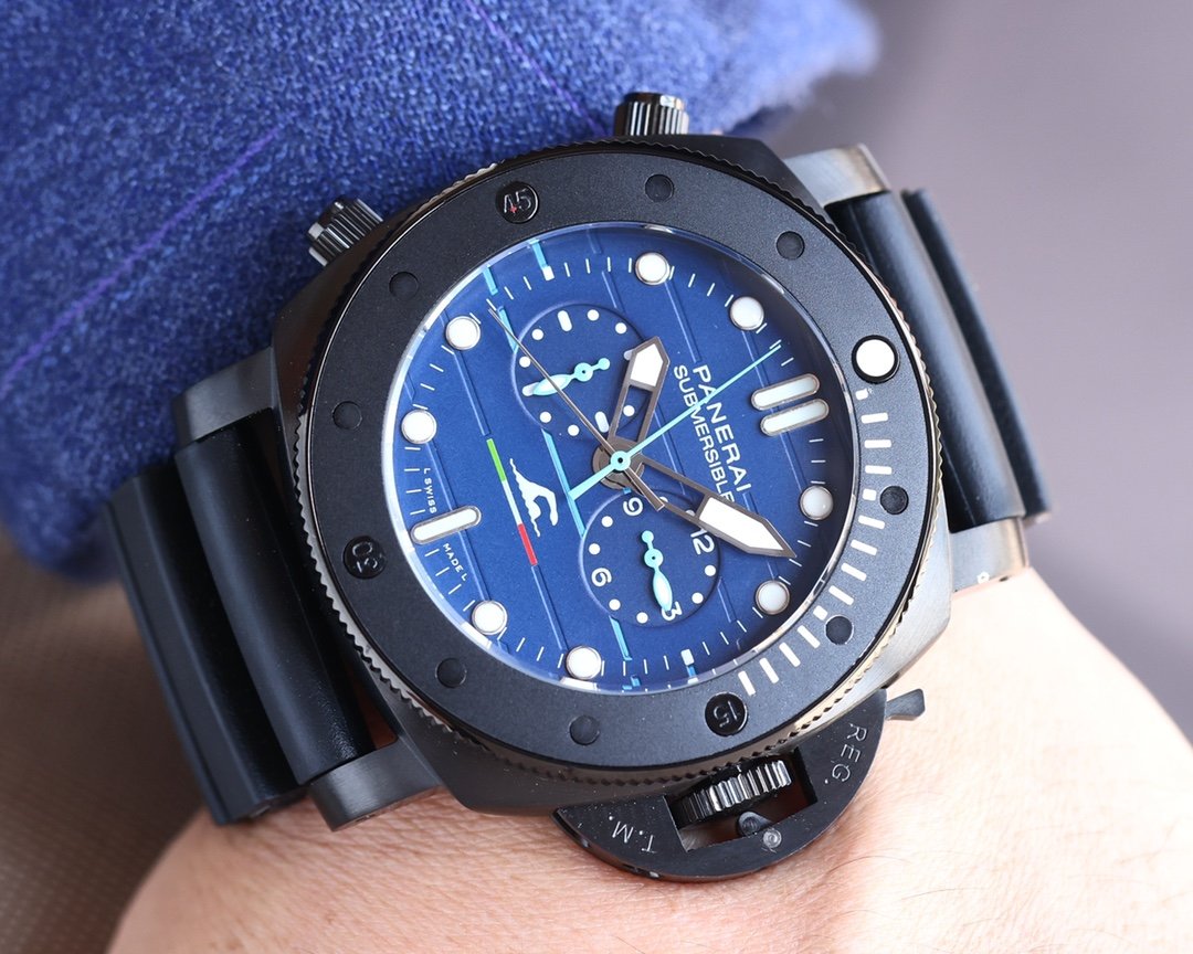 PANERAI SUBMERSIBLE 47 CHRONOGRAPH BLACK CASE BLUE DIAL