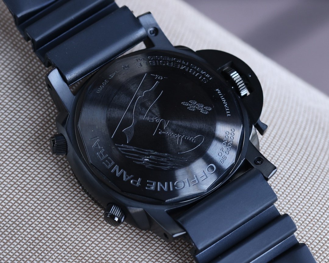 PANERAI SUBMERSIBLE 47 CHRONOGRAPH BLACK CASE BLUE DIAL