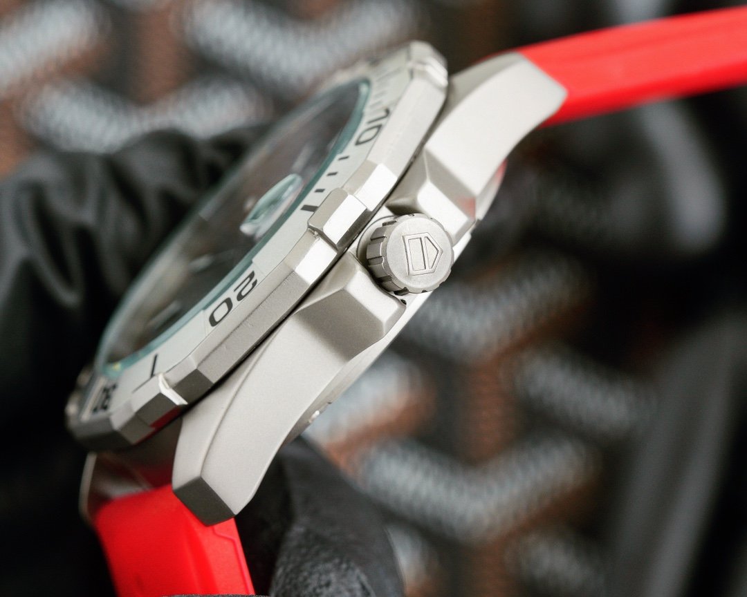 AQUARACER 300M 43MM BAMFORD STEEL CASE RUBBER
