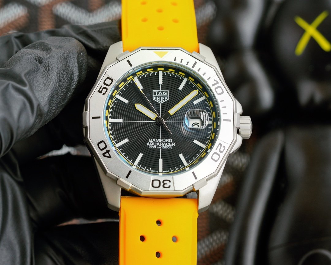 AQUARACER 300M 43MM BAMFORD STEEL CASE RUBBER
