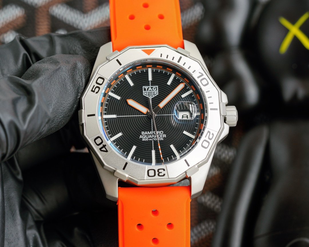 AQUARACER 300M 43MM BAMFORD STEEL CASE RUBBER