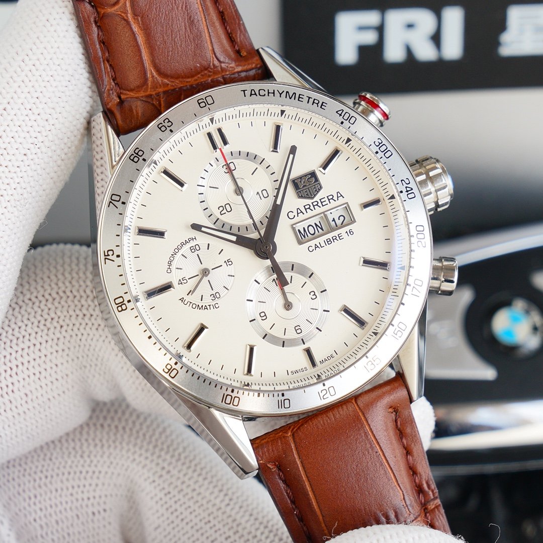CARRERA CALIBRE 16 DAY-DATE CHRONOGRAPH 43MM LEATHER