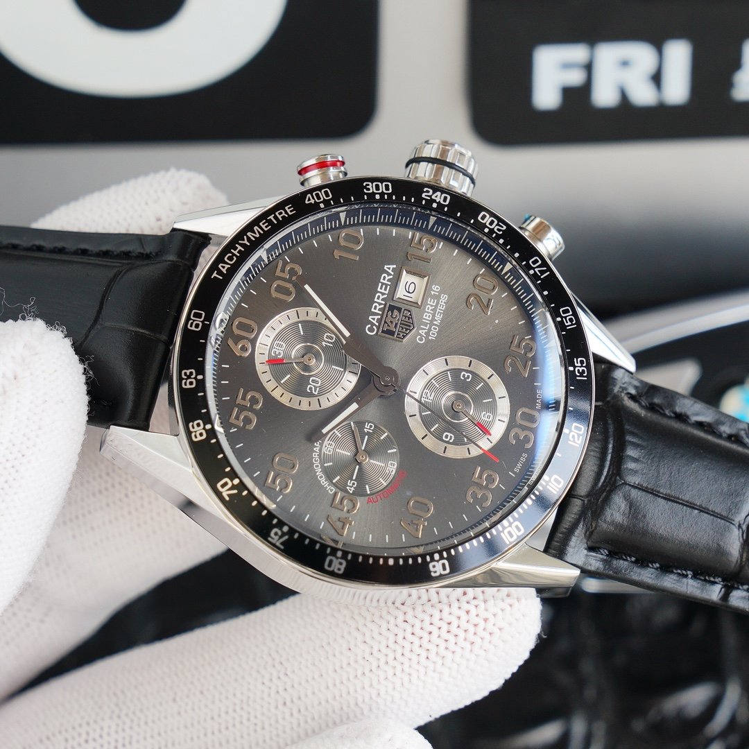 CARRERA CALIBRE 16 DAY-DATE CHRONOGRAPH 43MM LEATHER
