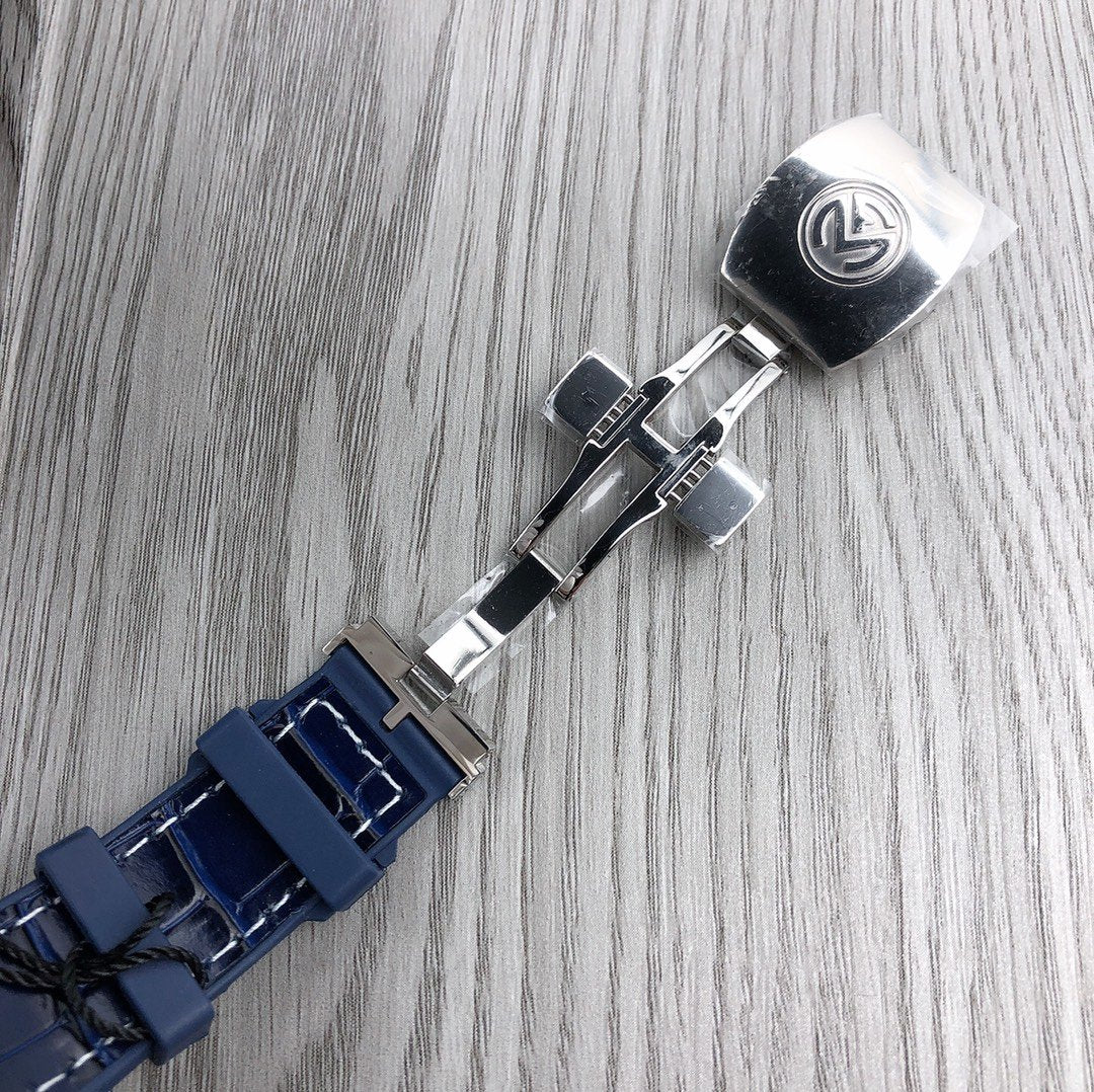 FRANCK VANGUARD 44MM KOI STEEL CASE BLUE DIAL