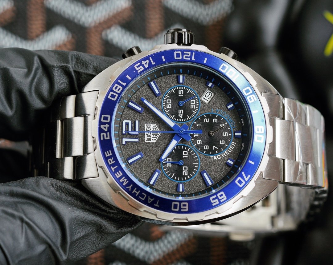 FORMULA 1 QUARTZ 41MM STEEL CASE BLACK DIAL