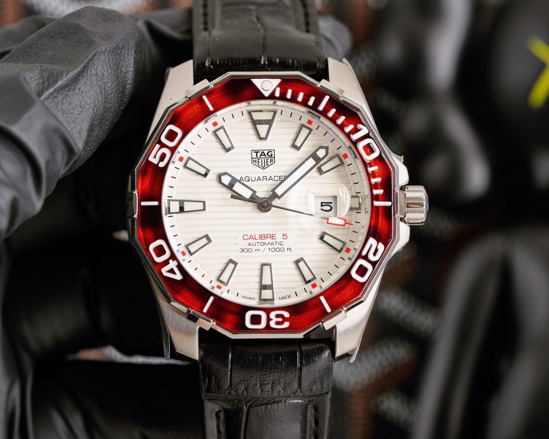 AQUARACER CALIBRE 5 CERAMIC BEZEL LEATHER