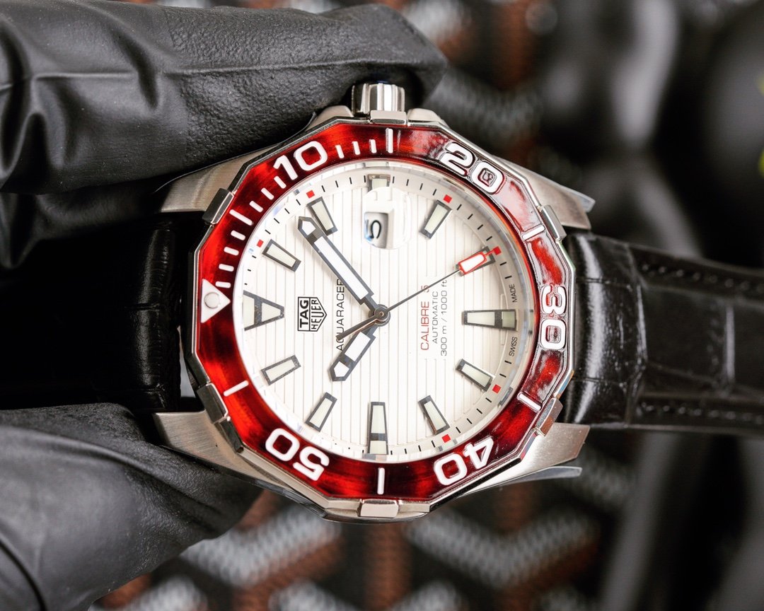 AQUARACER CALIBRE 5 CERAMIC BEZEL LEATHER