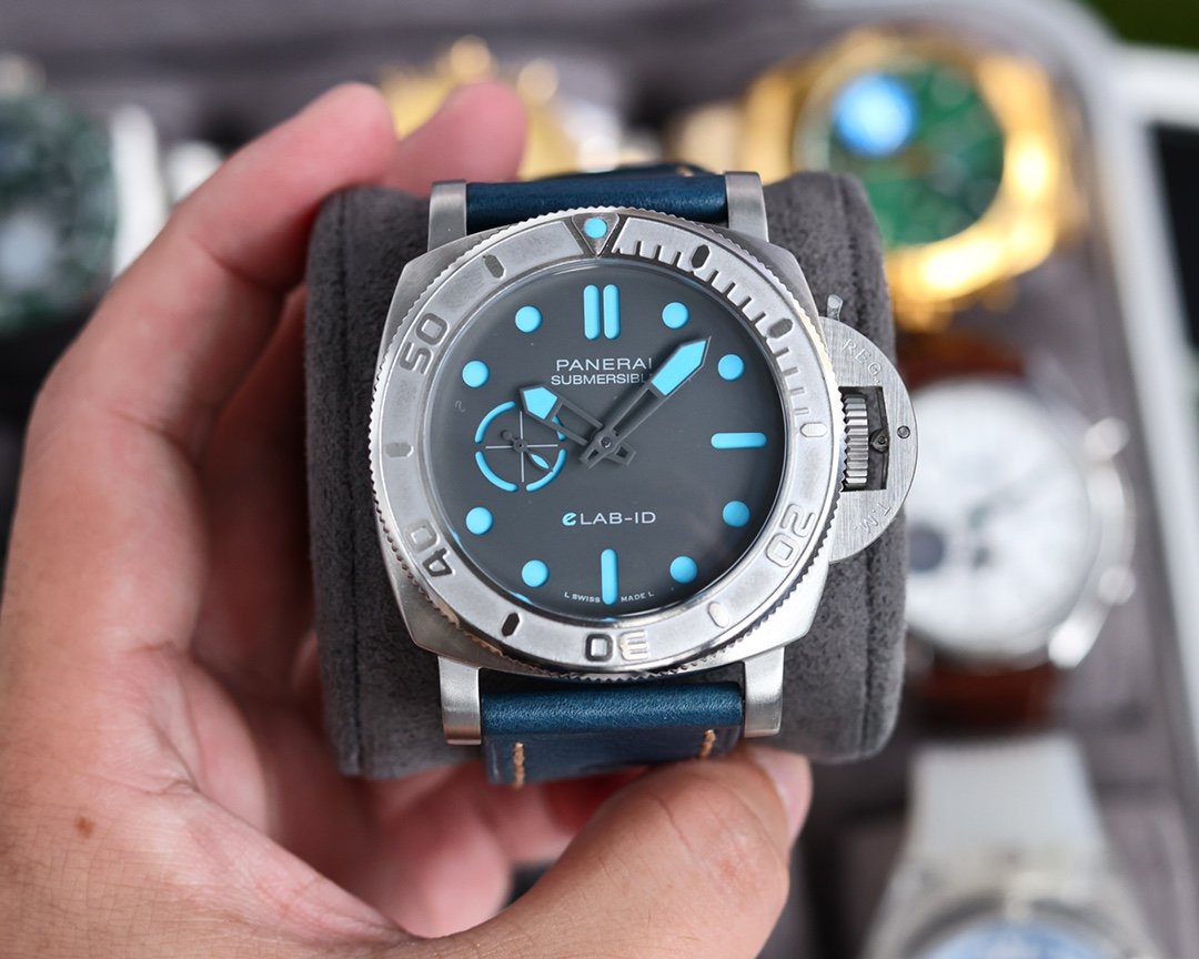 LUMINOR SUBMERSIBLE 44MM PAM01225