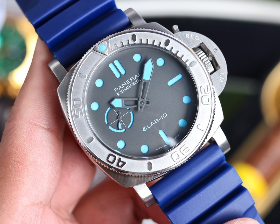 LUMINOR SUBMERSIBLE 44MM PAM01225