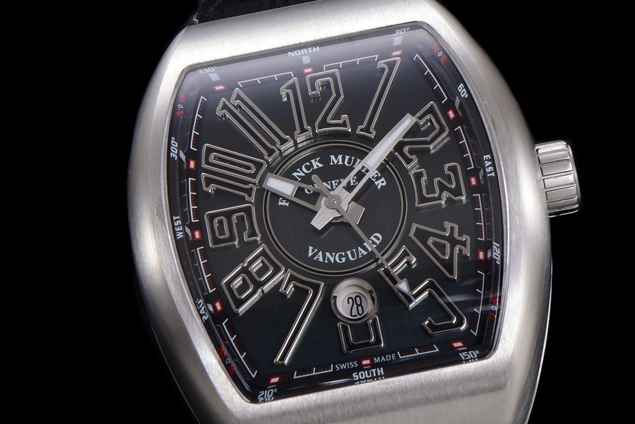 FRANCK VANGUARD 45MM STEEL CASE BLACK DIAL
