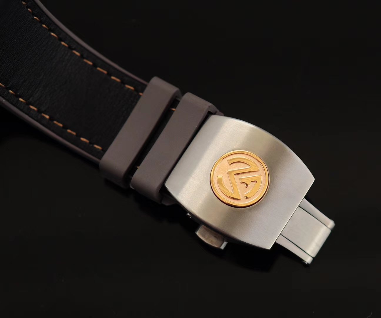 FRANCK VANGUARD 45MM STEEL CASE GOLD GREY DIAL LIMITED EDITION