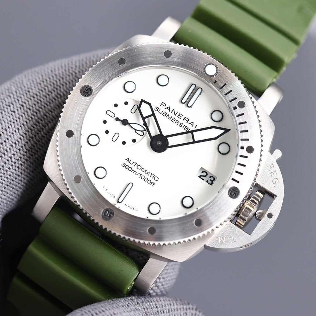 LUMINOR DUE 42MM STEEL CASE WHITE DIAL