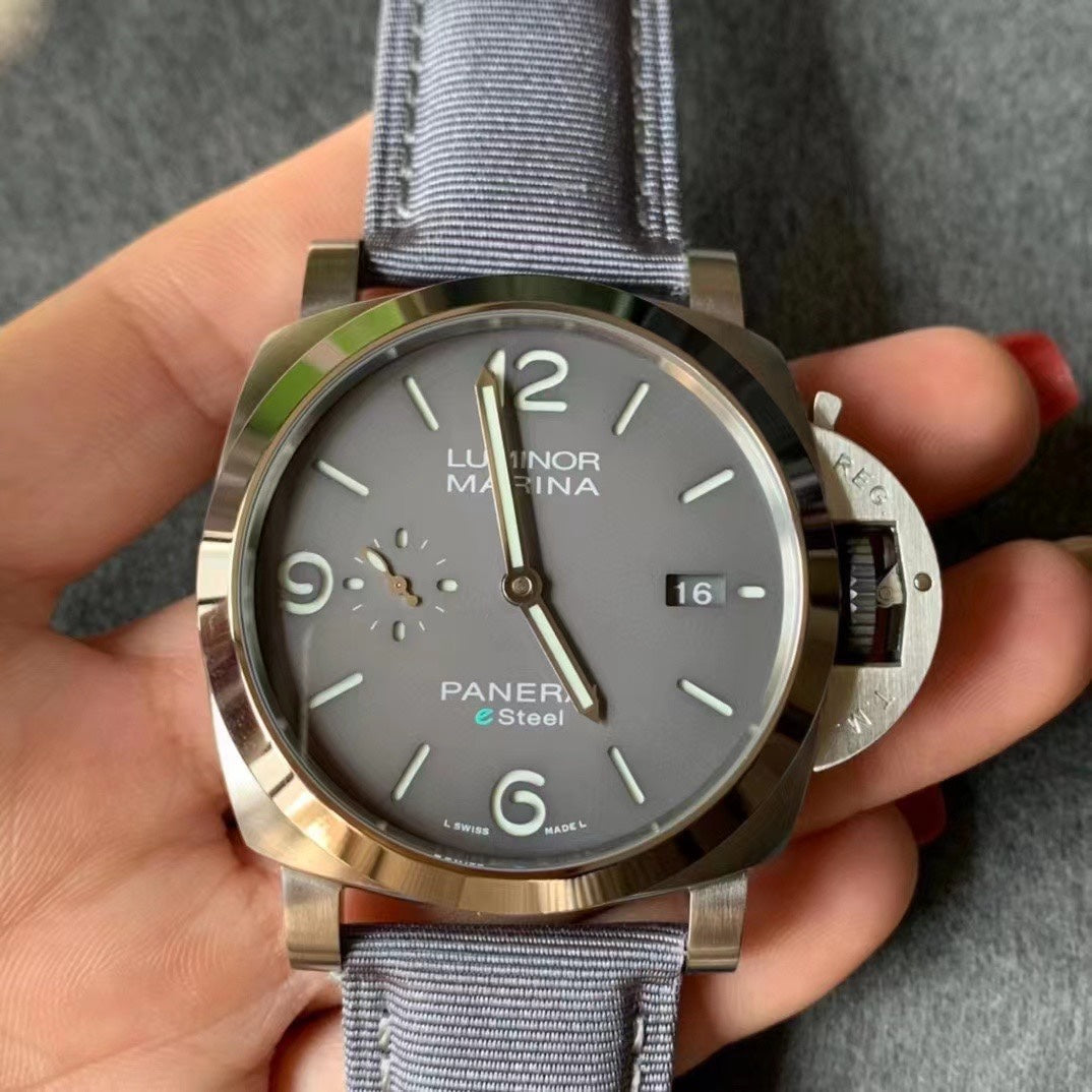 LUMINOR MARINA 44MM STEEL CASE GREY DIAL