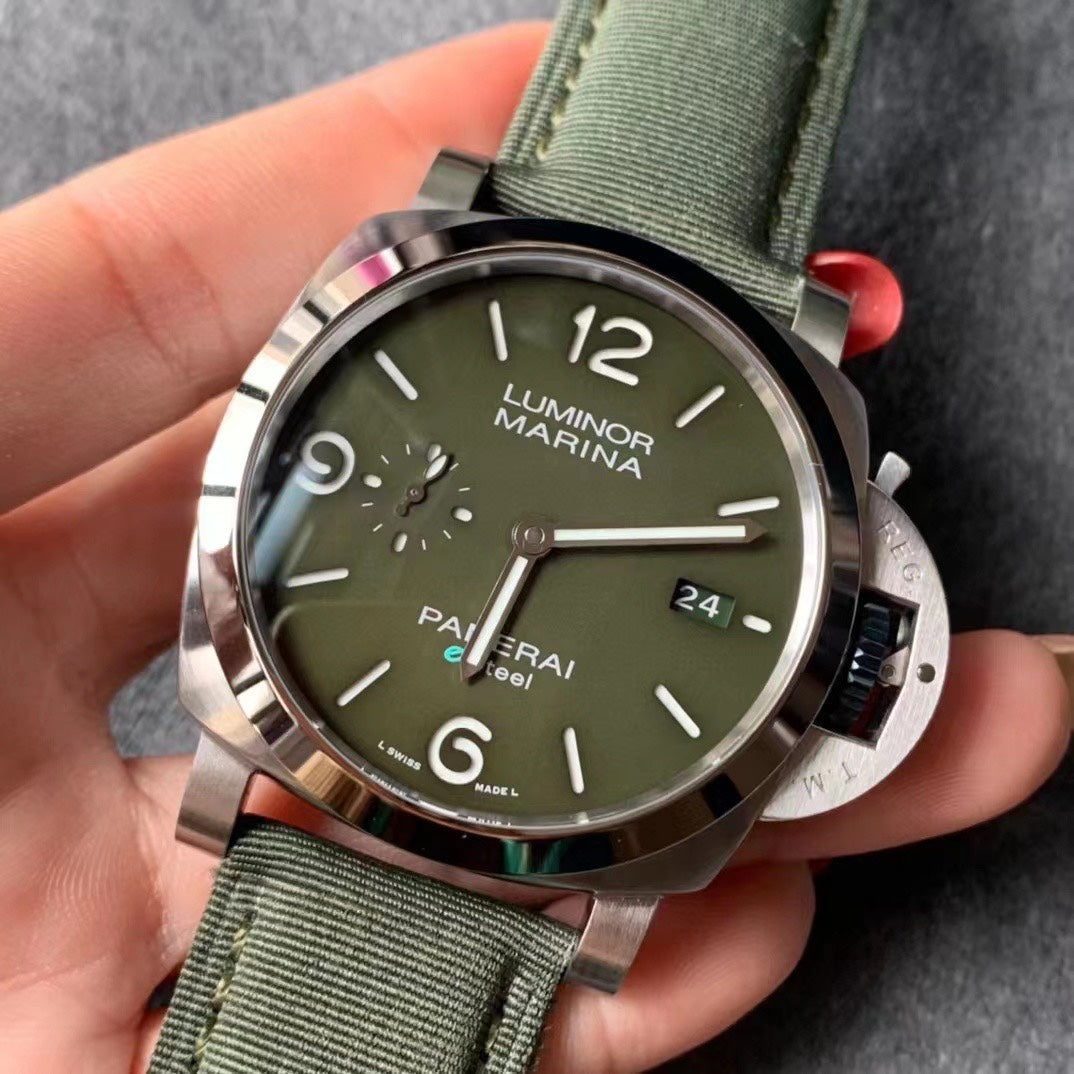 LUMINOR MARINA 44MM STEEL CASE NAVY GREEN DIAL