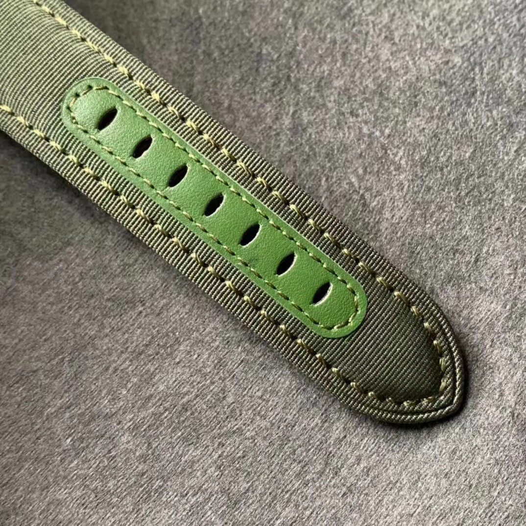 LUMINOR MARINA 44MM STEEL CASE NAVY GREEN DIAL