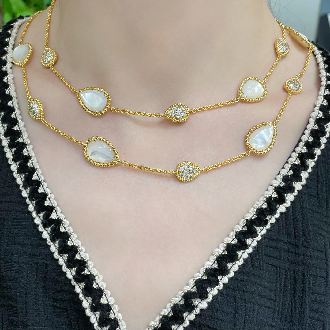 Bouchero Necklace