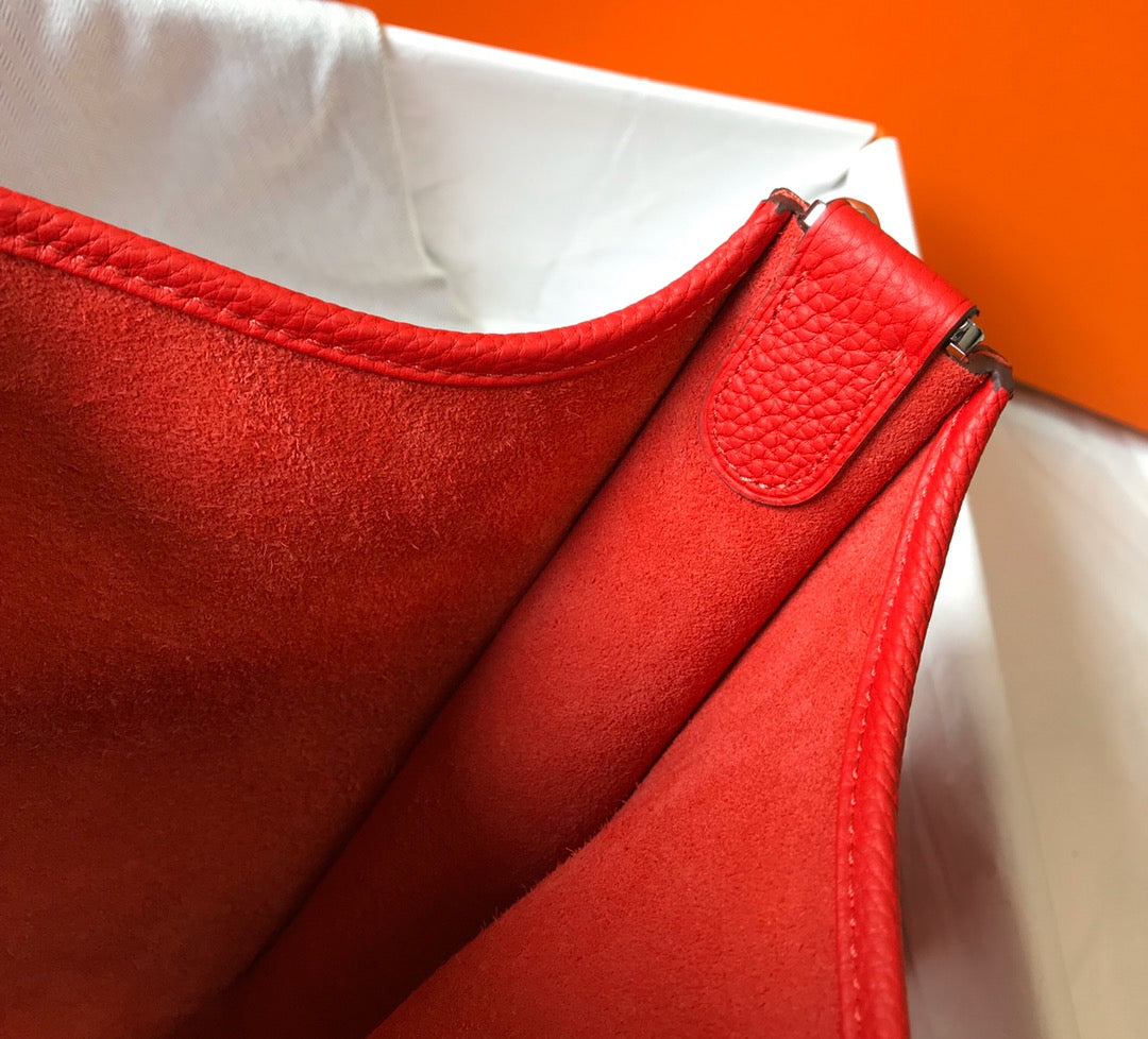 Evelyne 29cm Red Togo Shw