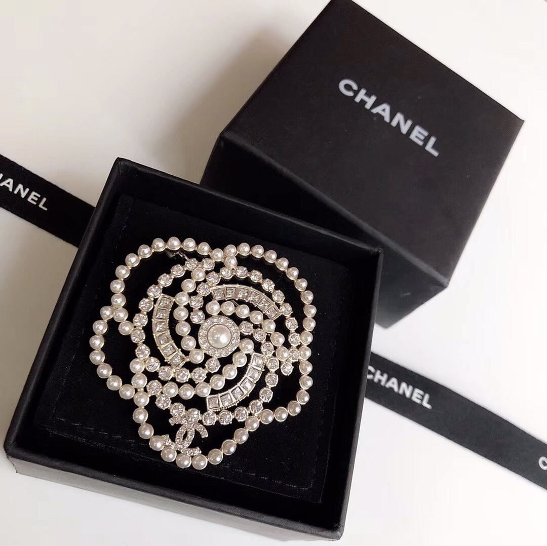 CC Brooch 155331