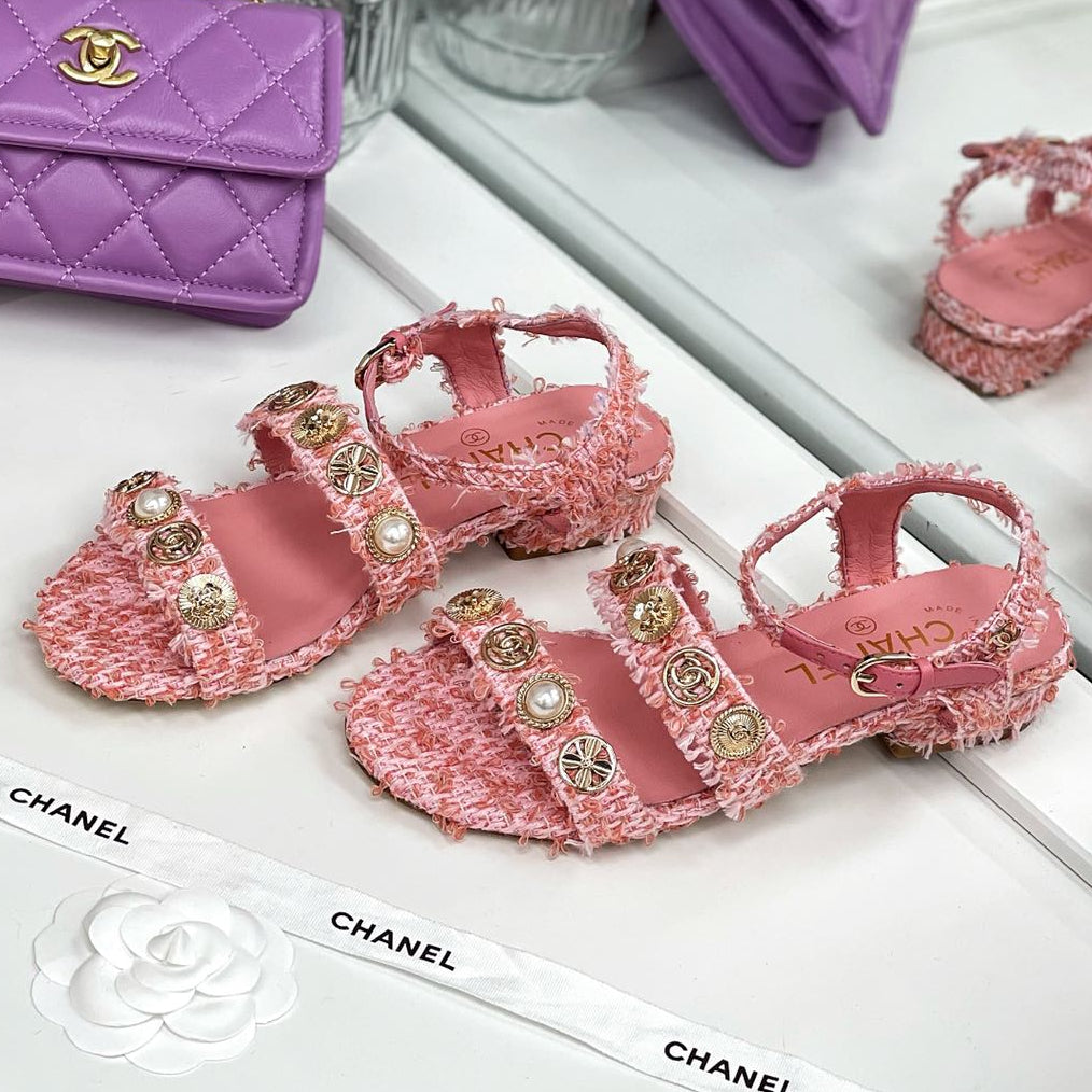 Chanel 2026 Interlocking CC Logo Sandals Tweed 162285