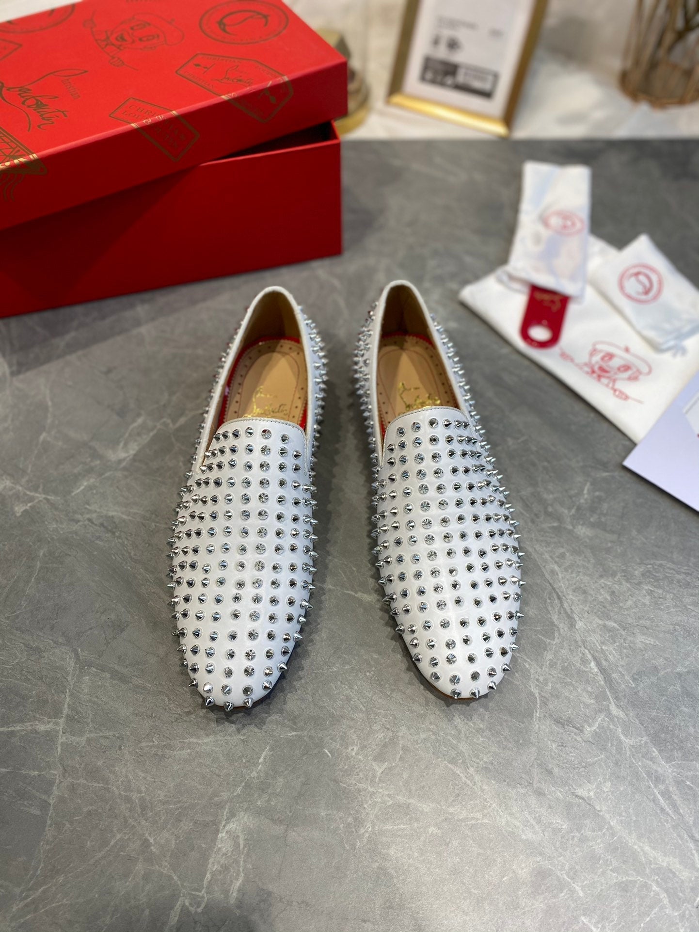 CL Dandelion Spikes Loafers Cowhide and Spikes 242406
