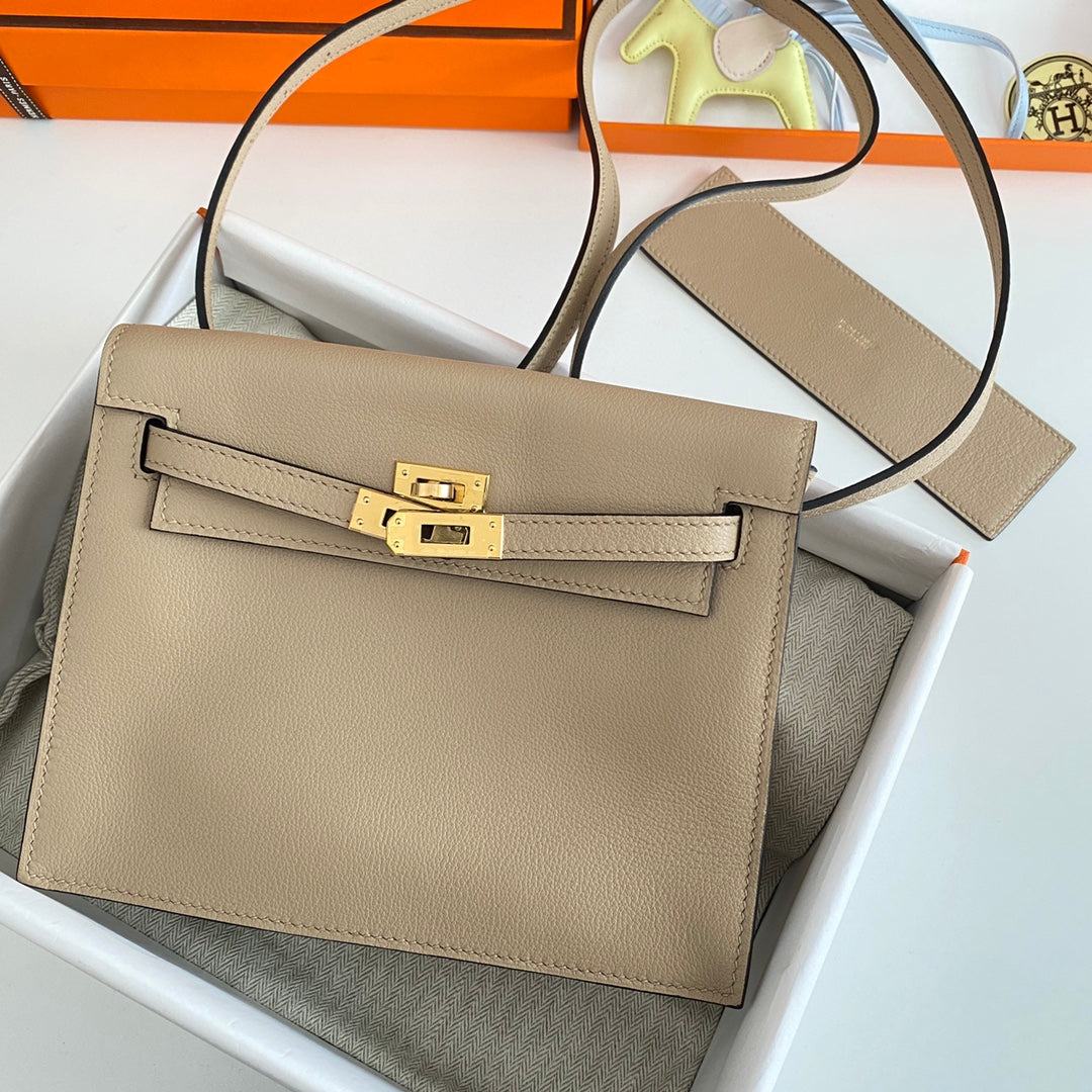 Kelly Danse II 22cm Beige Evercolor Leather Ghw