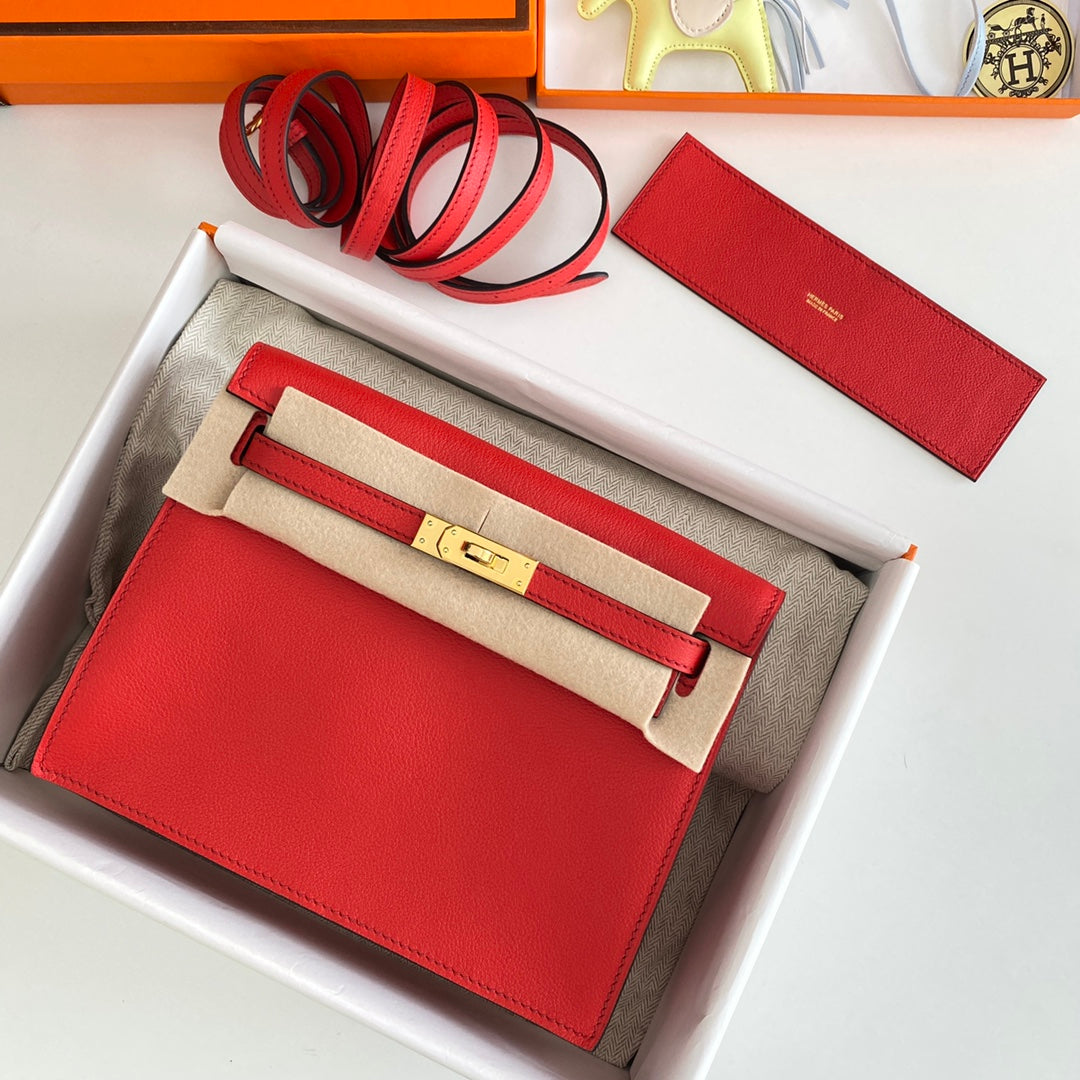 Kelly Danse II 22cm Red Evercolor Leather Ghw