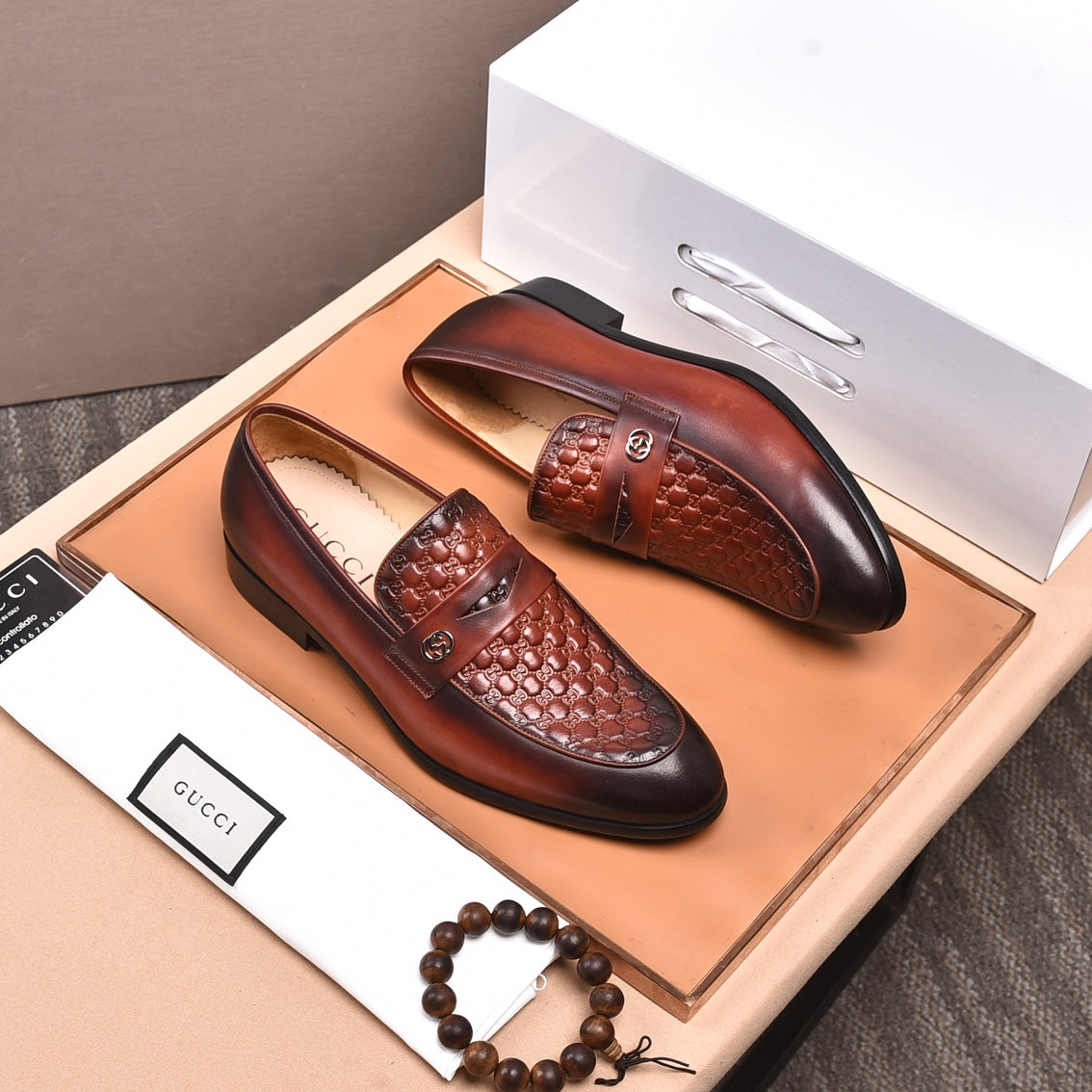 GG Men's Loafer Brown Embossed Cowhide 538717