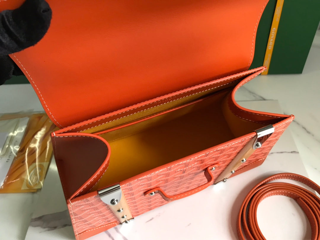 SAÃGON PM BAG 28 IN RED ORANGE GOYARDINE CANVAS AND CALFSKIN