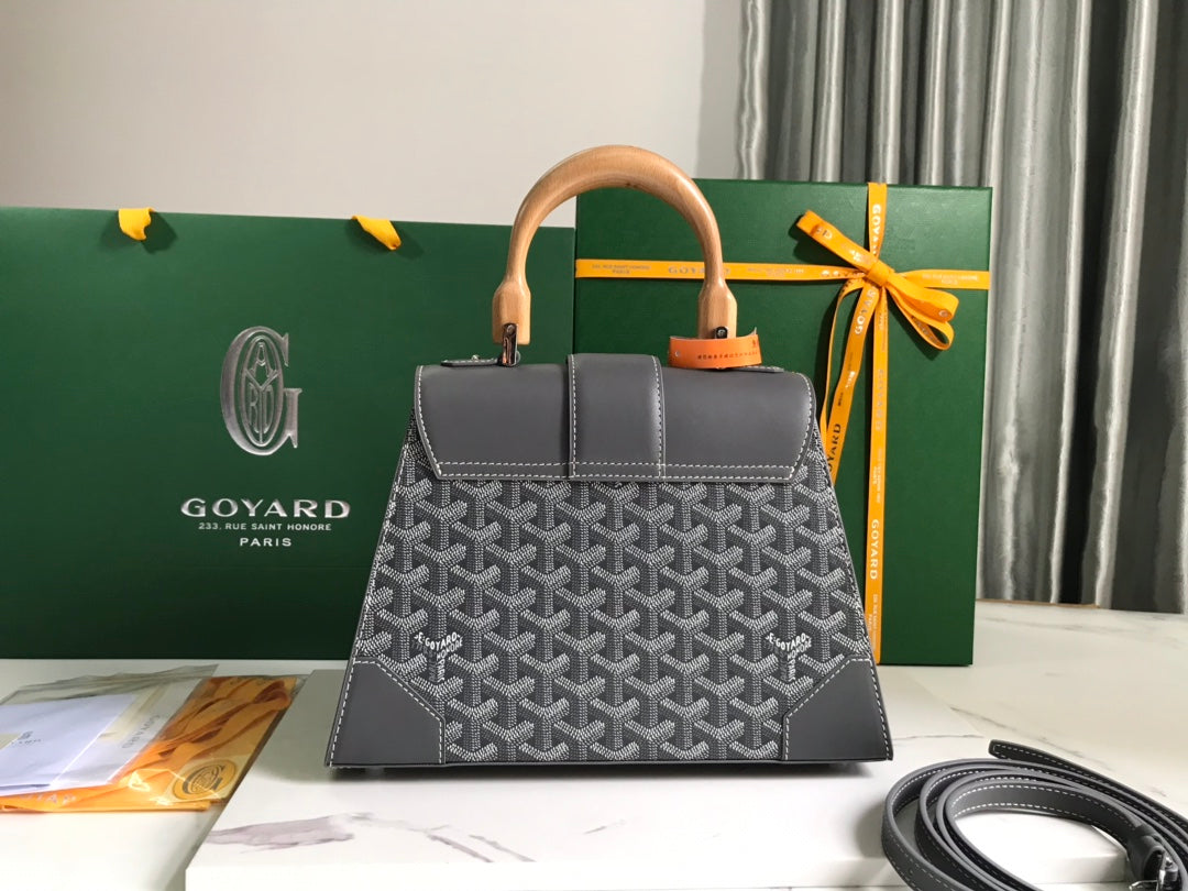 SAÃGON PM BAG 28 IN GREY GOYARDINE CANVAS AND CALFSKIN