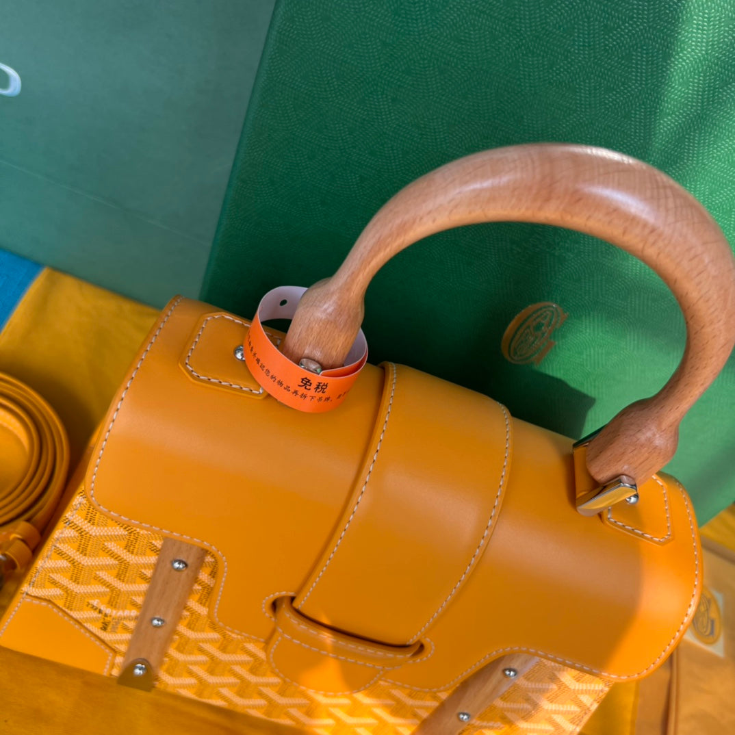 SAÃGON PM BAG 28 IN YELLOW GOYARDINE CANVAS AND CALFSKIN