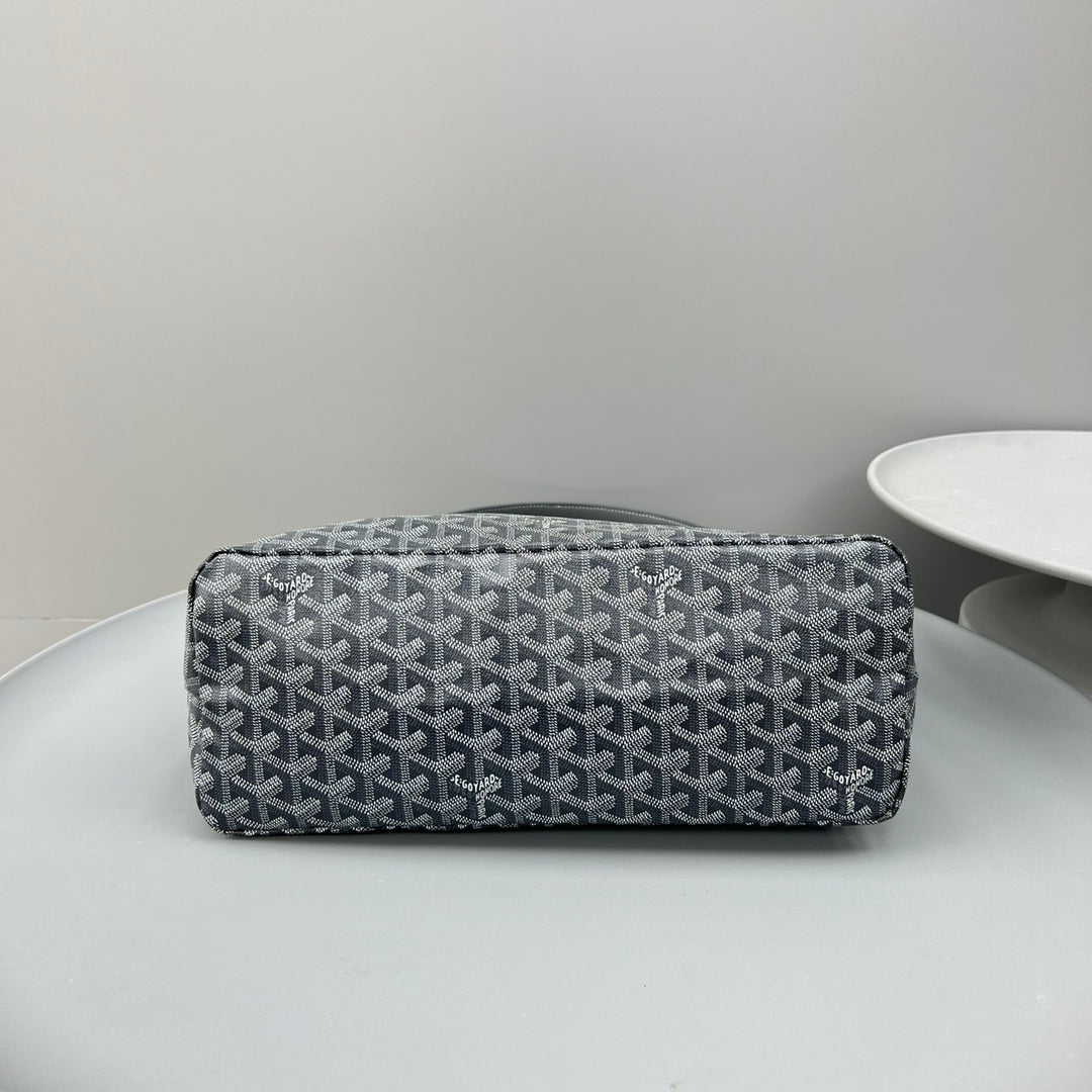 HOBO BOHÃˆME 34 IN GREY GOYARDINE CANVAS AND CALFSKIN