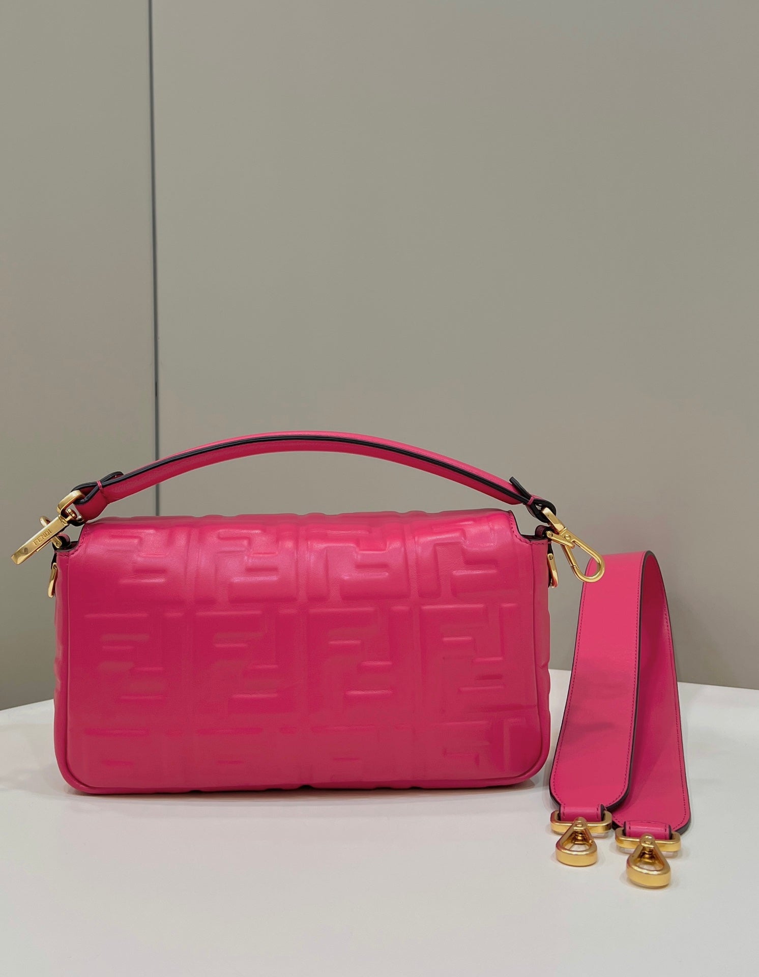 Baguette 27cm Red Lambskin Gold Hardware