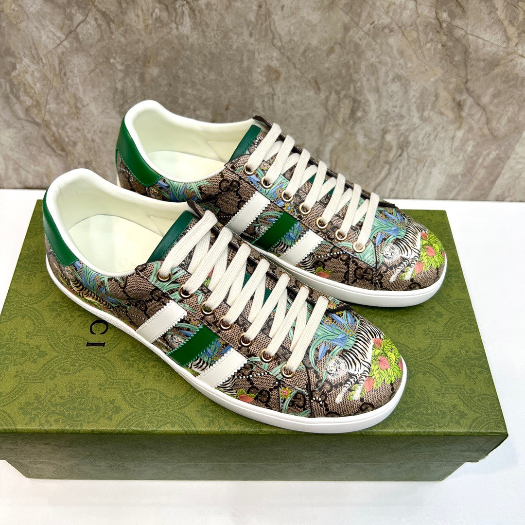 GG x Adidas Men's Sneaker Brown Green Canvas 525937