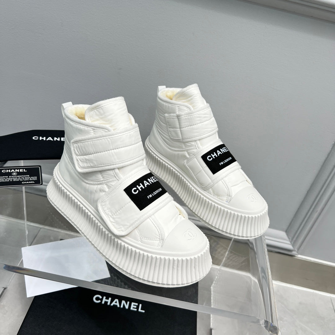CC High Top Sneaker Thick-Soled White Rain Velvet Fabric