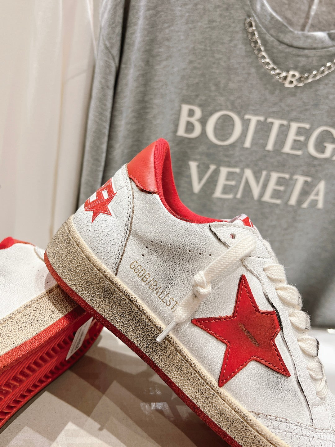 Golden Goose 2026 Deluxe Brand White Red Cowhide 429784