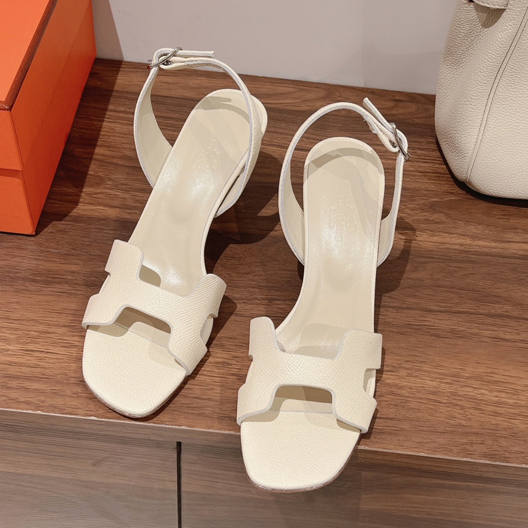 HM Slingbacks & Pumps