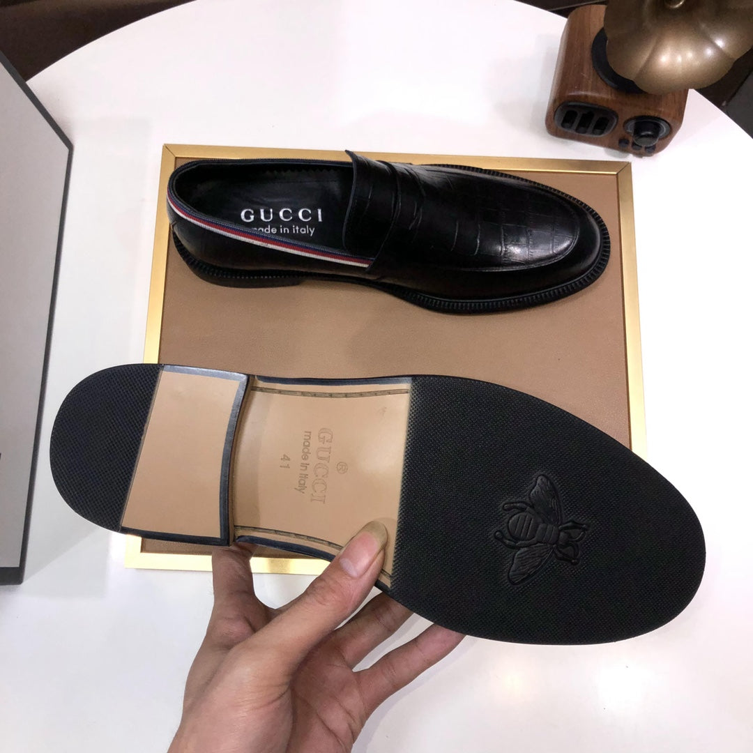 GG Men's Dress Loafer Black Cowhide 457680