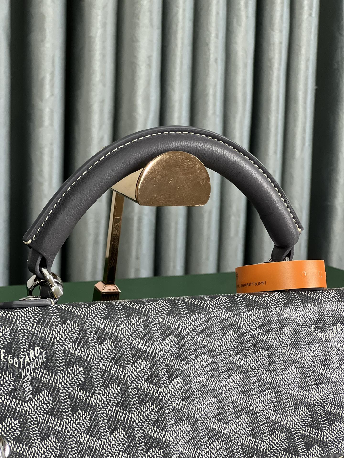 SAINT LÃ‰GER BACKPACK 35 IN BLACK GOYARDINE CANVAS AND CALFSKIN WITH CARTOON PATCH