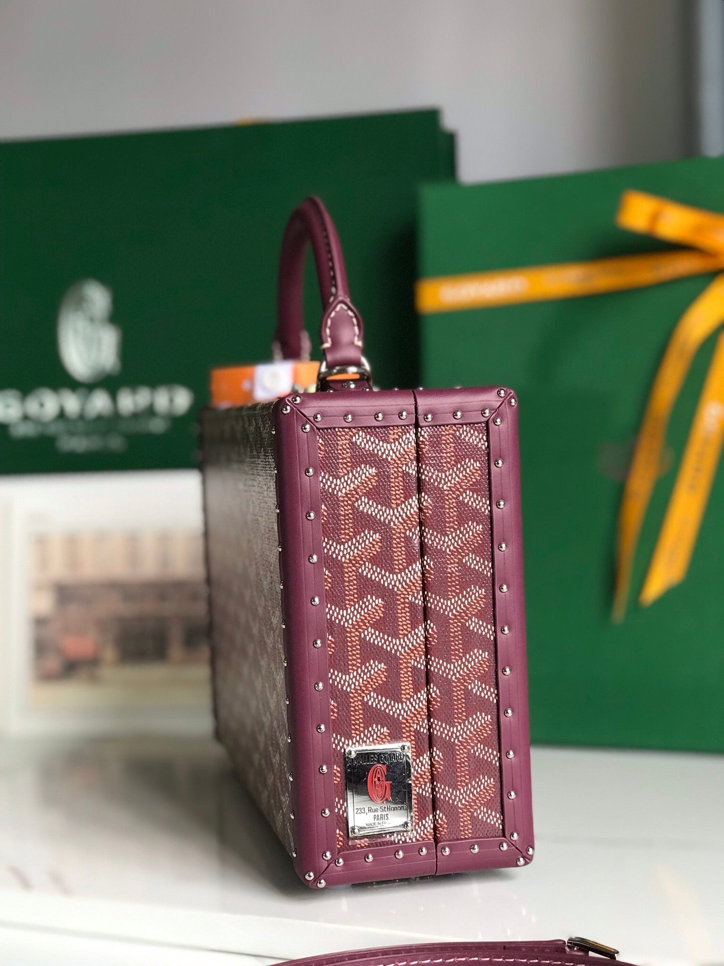 GRAND HÃ”TEL TRUNK BAG 24 IN BURGUNDY RED GOYARDINE CANVAS AND CALFSKIN