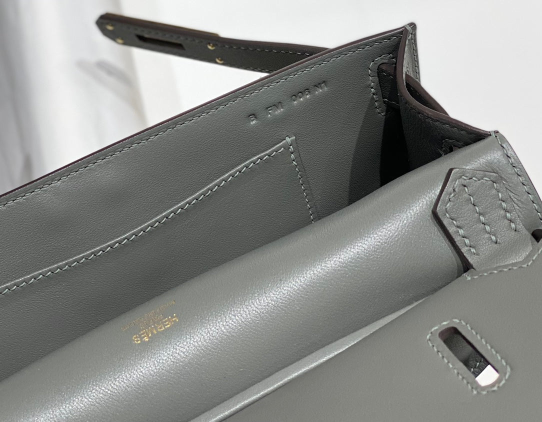 KELLY 23CM JYPSIERE GREY LEATHER CROSSBODY BAG GHW