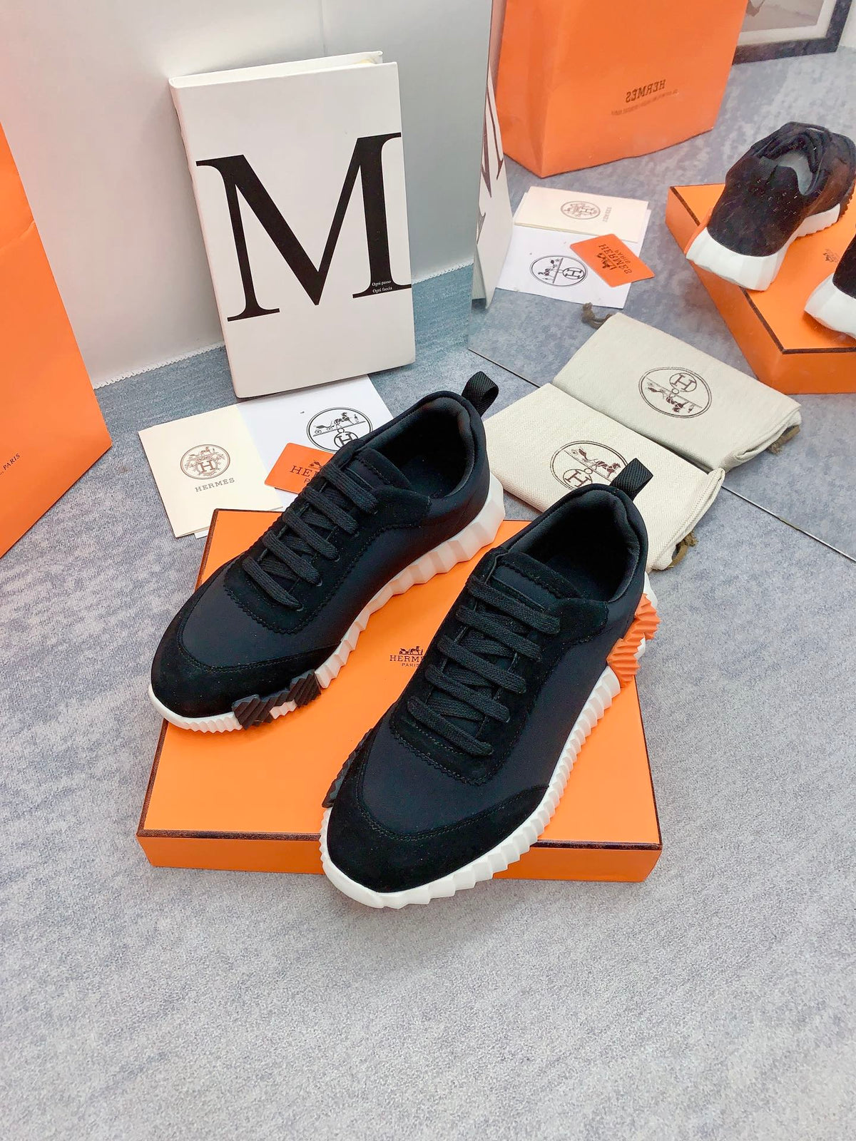 HM Bouncing Sneaker In Black Lambskin 106437