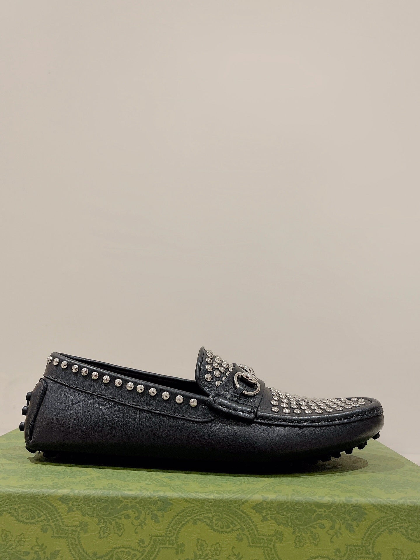 GG Men's Leather Loafer Stud Black Calfskin 561804