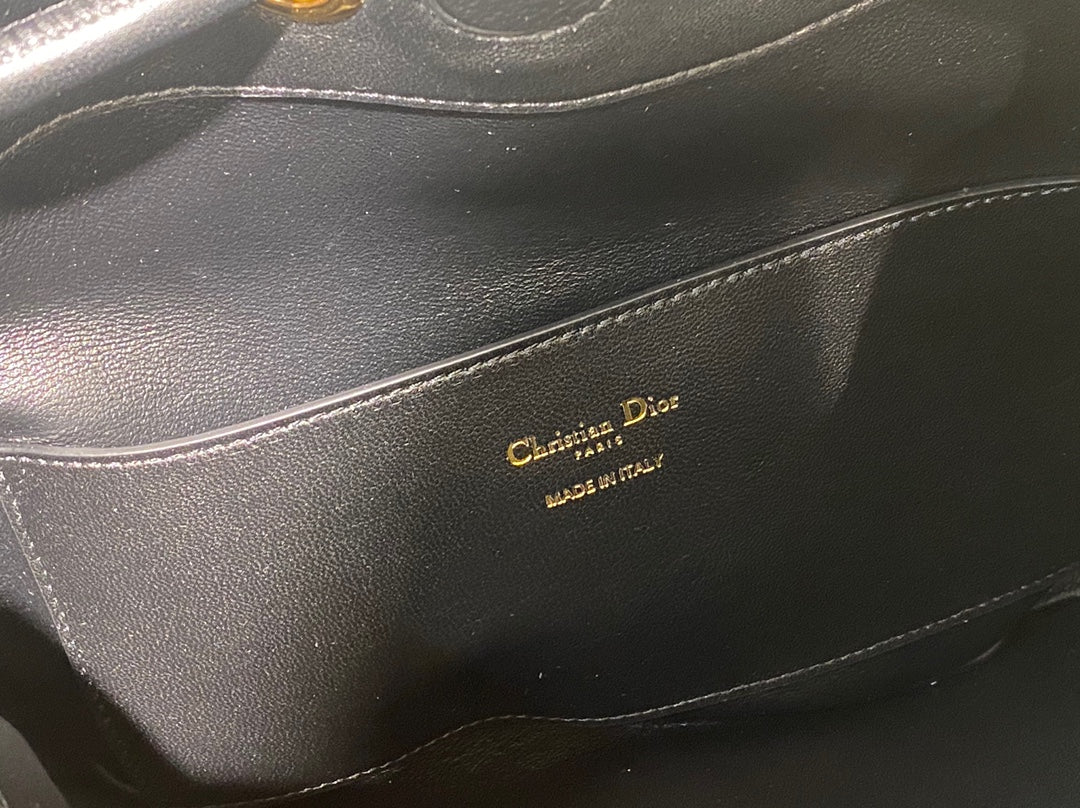 meidum cd nolita 27cm black macrocannage lambskin