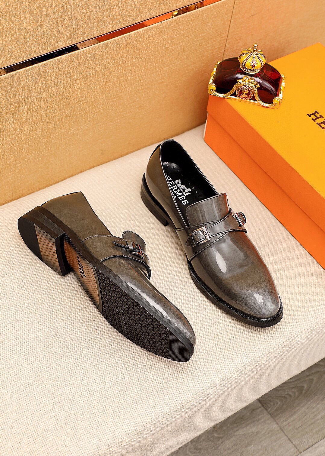 HM Men's  Loafer Metallic Gray Patent Leather 637348