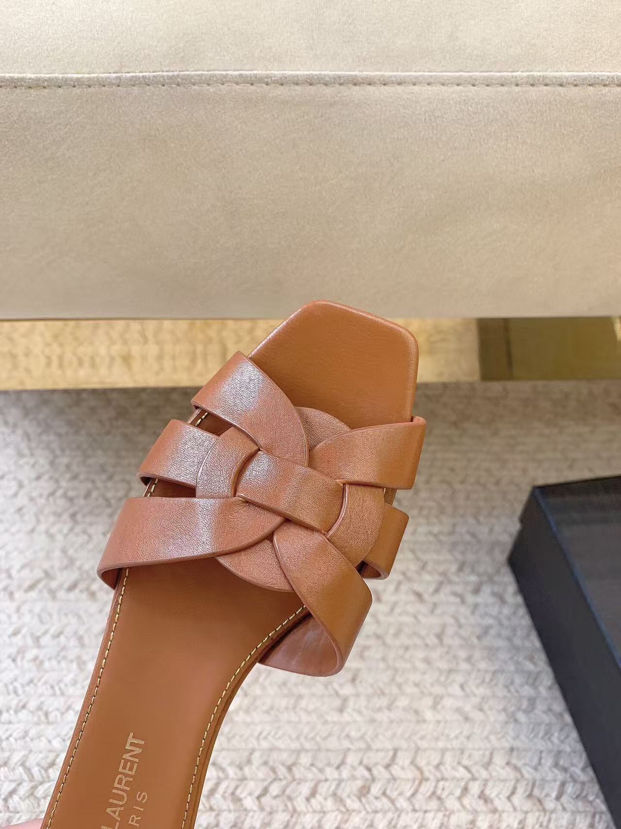 Saint Laurent Tribute Flat Sandals Brown Leather