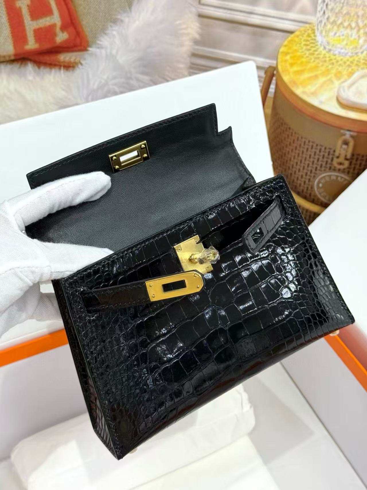 Hermès Kelly II Sellier Mini Black Shiny Crocodile Gold Hardware