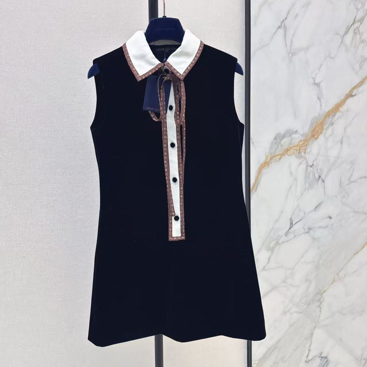 LV 2026 Monogram Bow Color-Blocked Dress Black Polyester