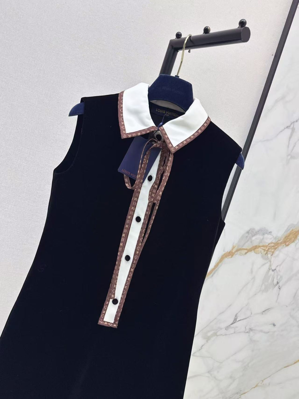 LV 2026 Monogram Bow Color-Blocked Dress Black Polyester